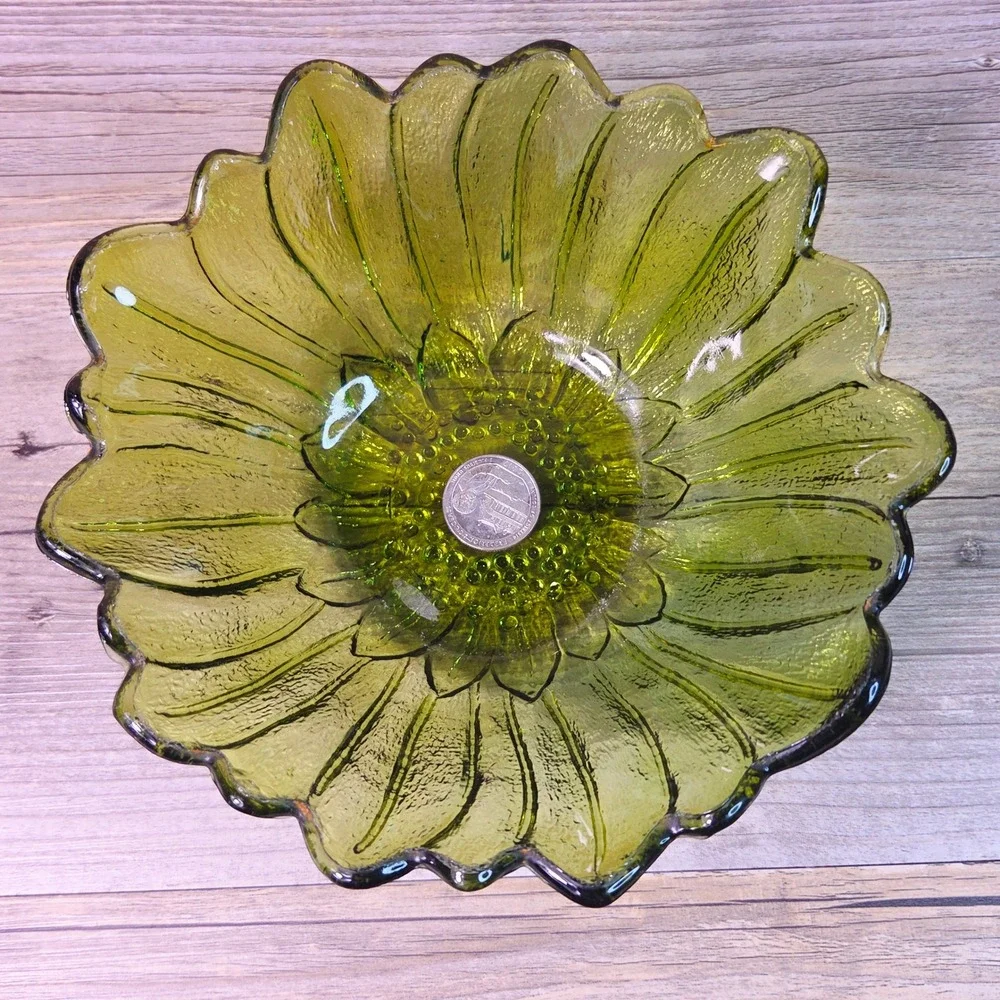 Vintage Olive Green Sunflower Glass Bowl Floral Serving Bowl 9 Inch Retro MCM